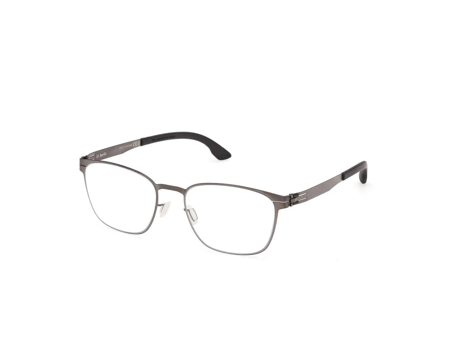 TILMANN SMALL 사선 공식 사진